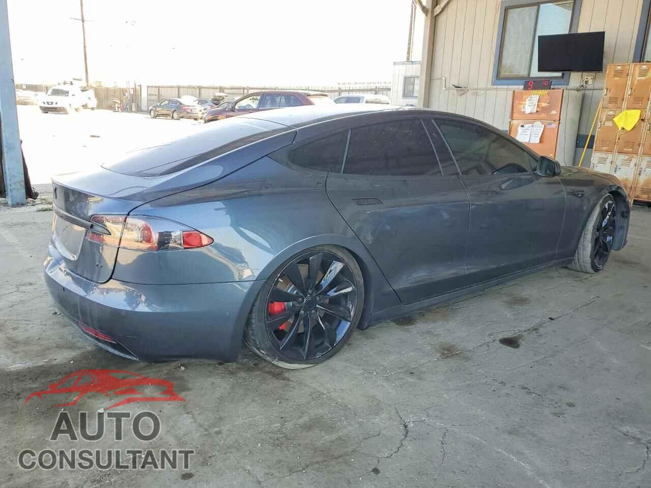 TESLA MODEL S 2017 - 5YJSA1E19HF228489