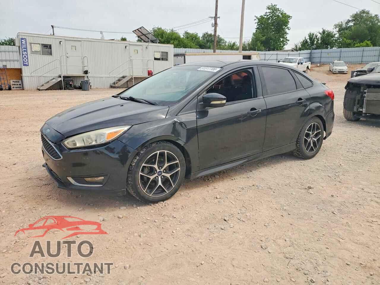 FORD FOCUS 2015 - 1FADP3F20FL240623