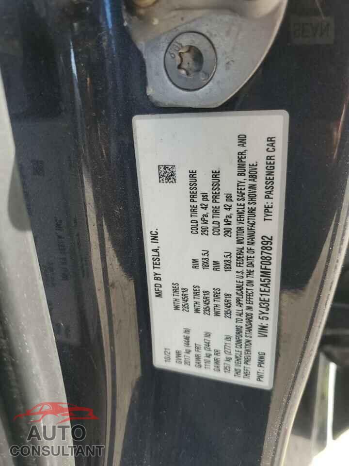 TESLA MODEL 3 2021 - 5YJ3E1EA5MF087892
