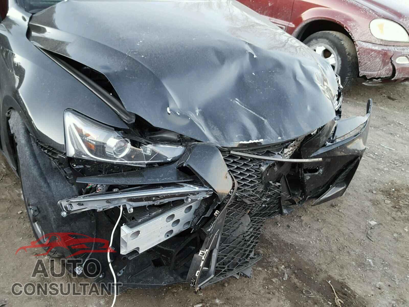 LEXUS IS 2017 - JTHCE1D27H5014278