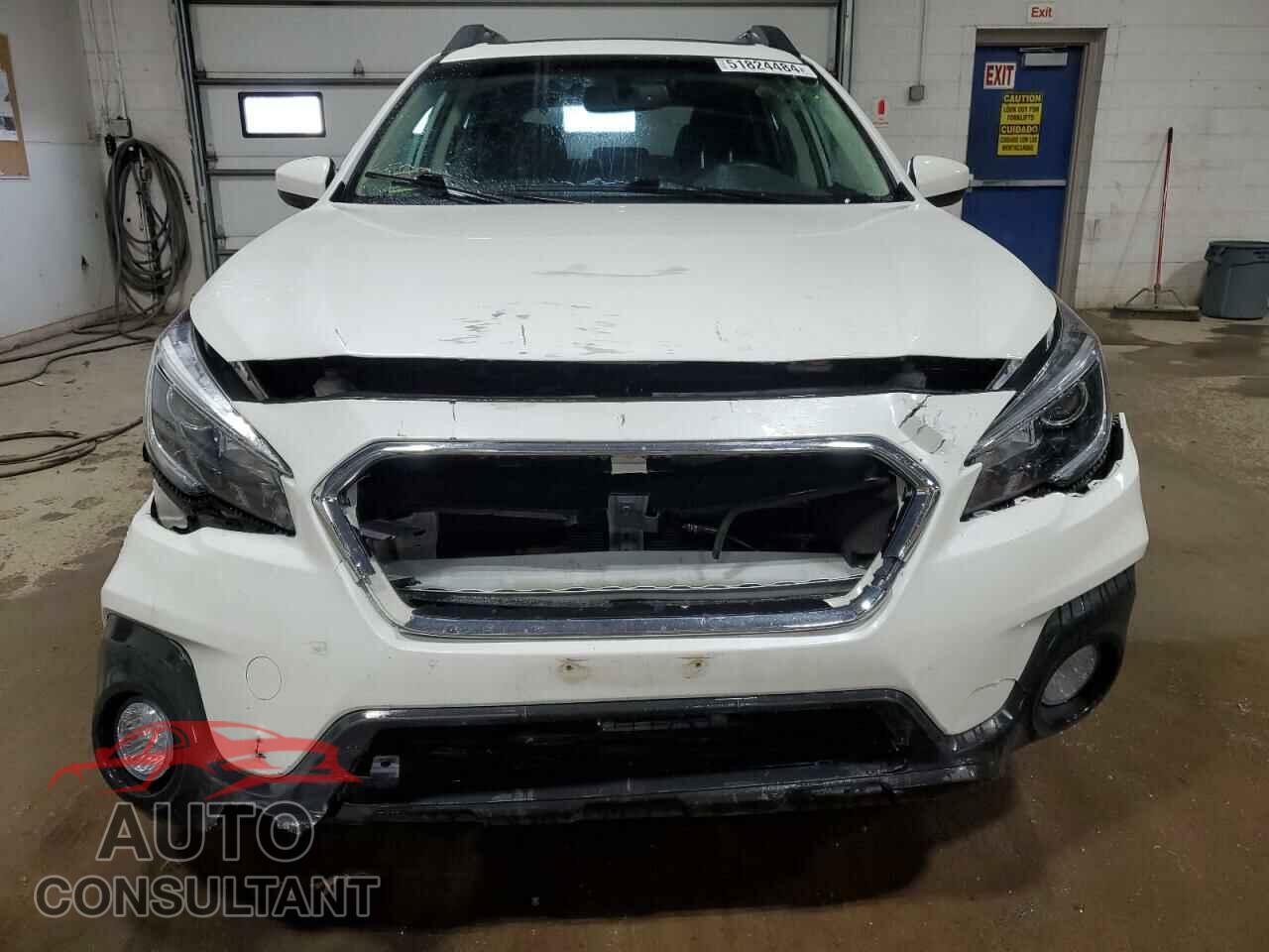 SUBARU OUTBACK 2018 - 4S4BSADC9J3379038