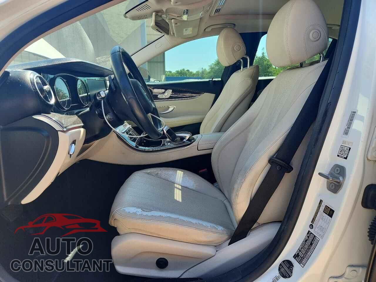 MERCEDES-BENZ E-CLASS 2017 - WDDZF4JB8HA081385