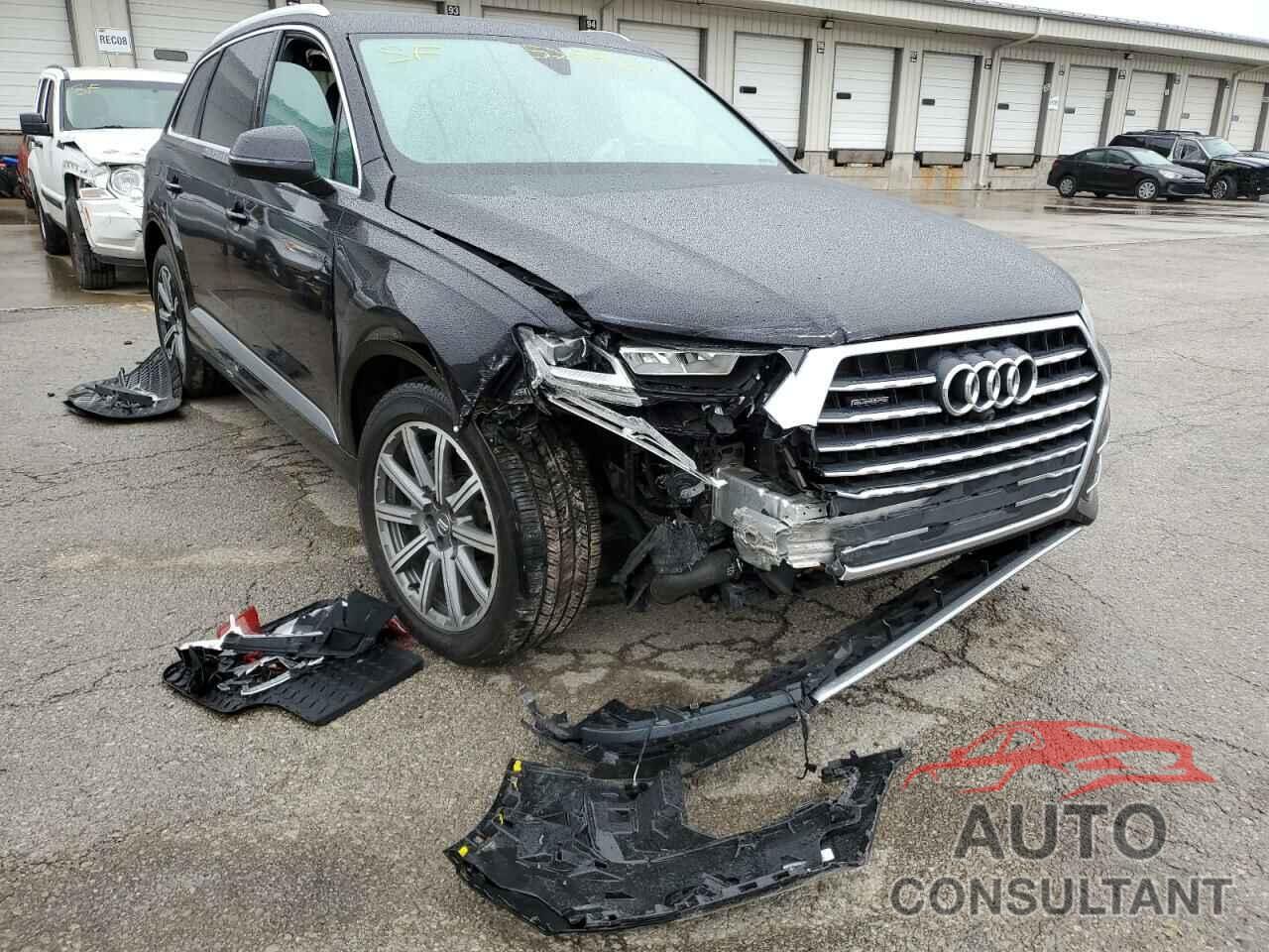 AUDI Q7 2018 - WA1LHAF70JD010967