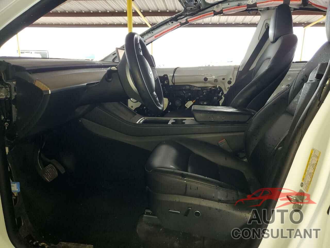 TESLA MODEL Y 2022 - 7SAYGDEE5NA021722