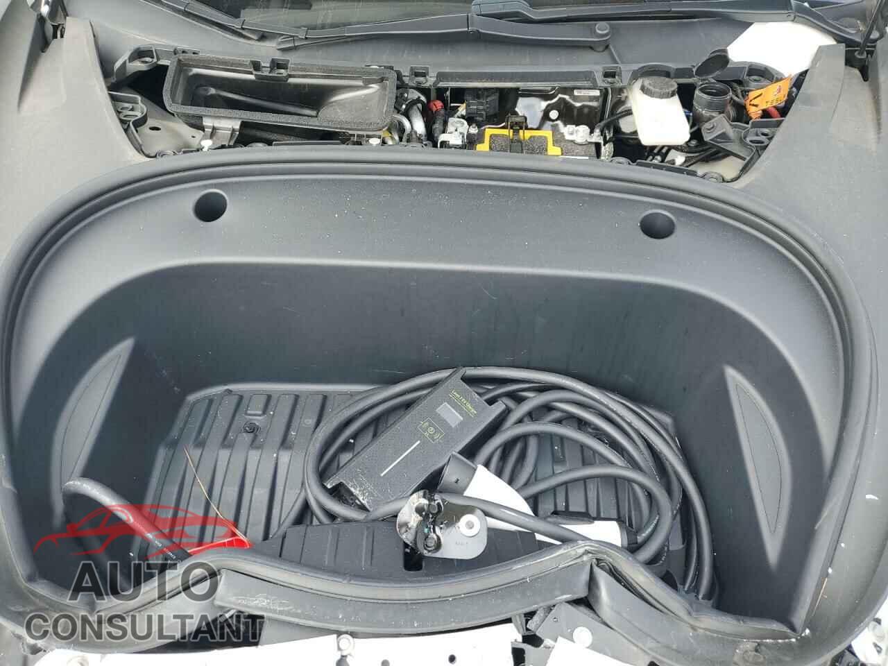 TESLA MODEL 3 2021 - 5YJ3E1EA0MF081708