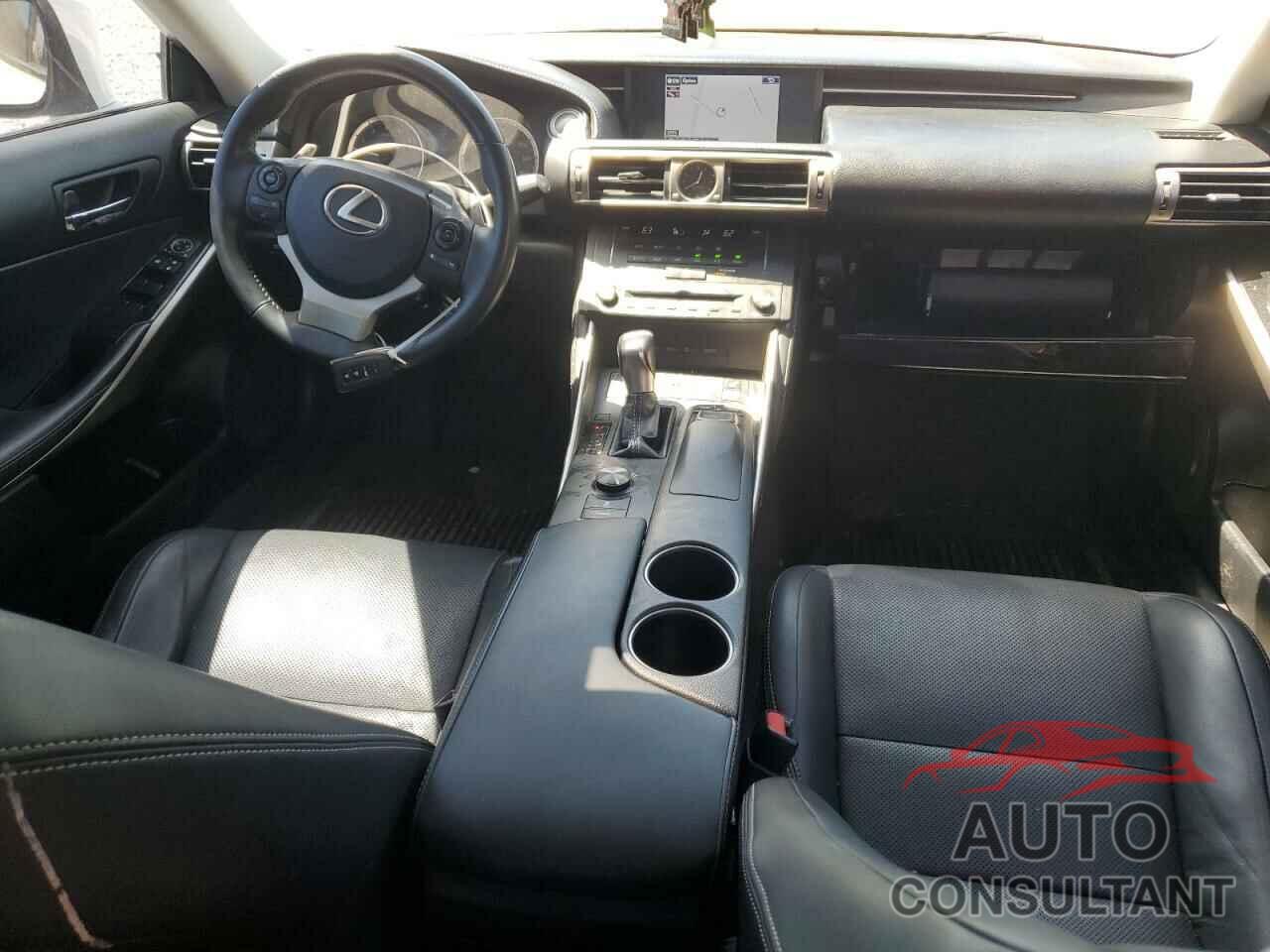 LEXUS IS 2015 - JTHBF1D20F5050254