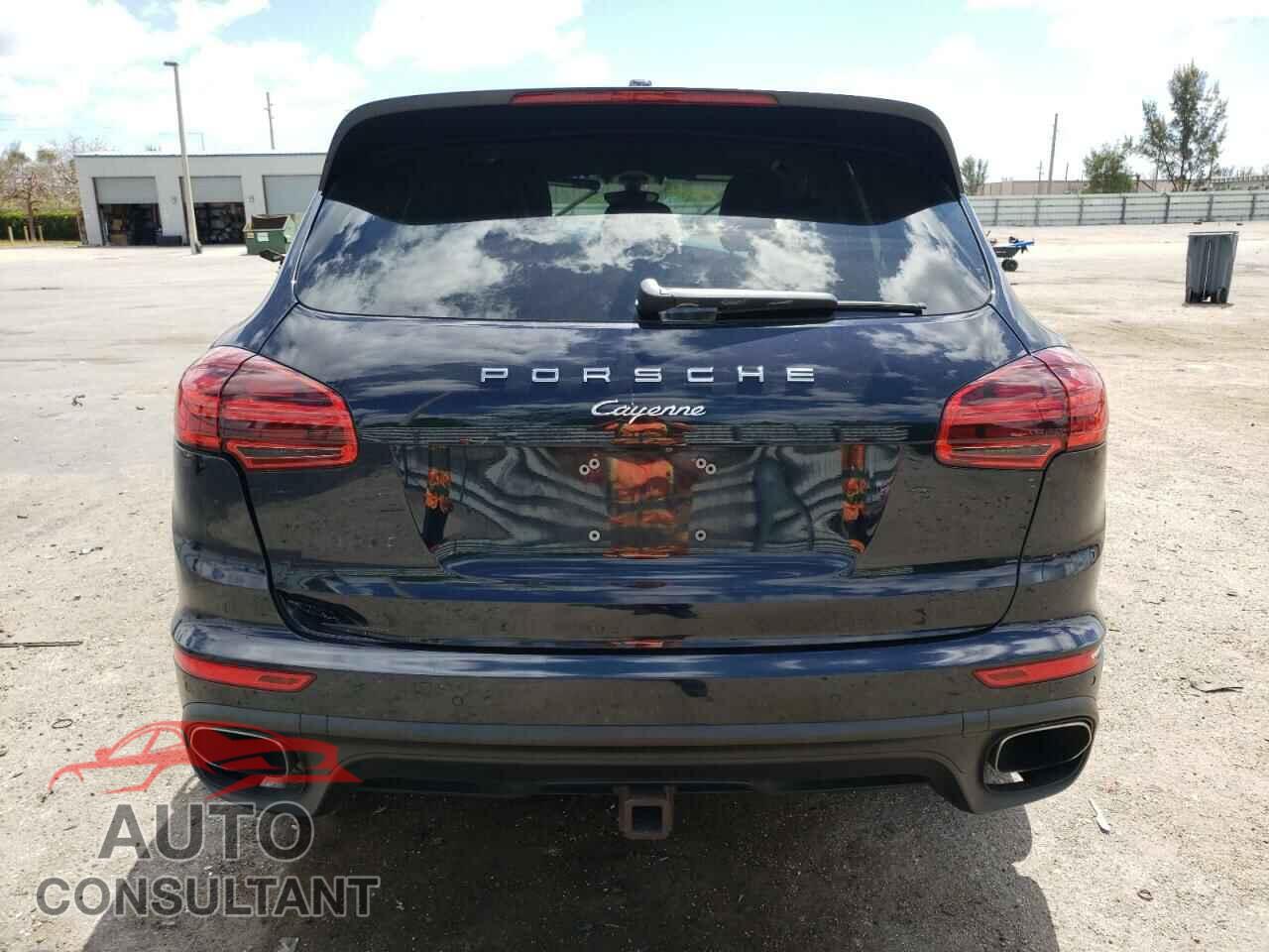 PORSCHE CAYENNE 2016 - WP1AA2A2XGLA08854