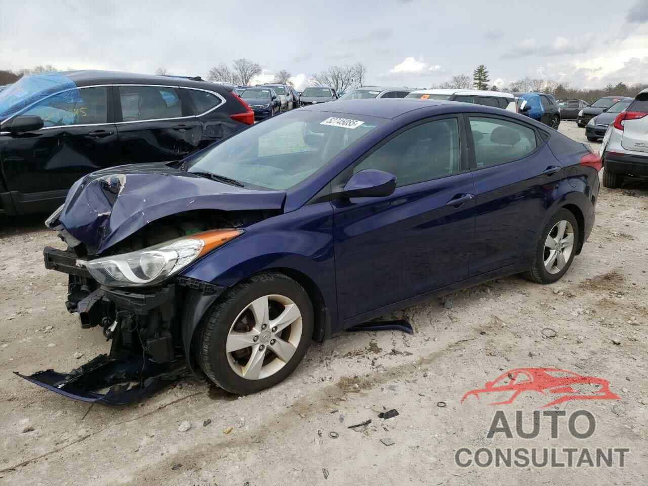 HYUNDAI ELANTRA 2013 - 5NPDH4AE8DH405270