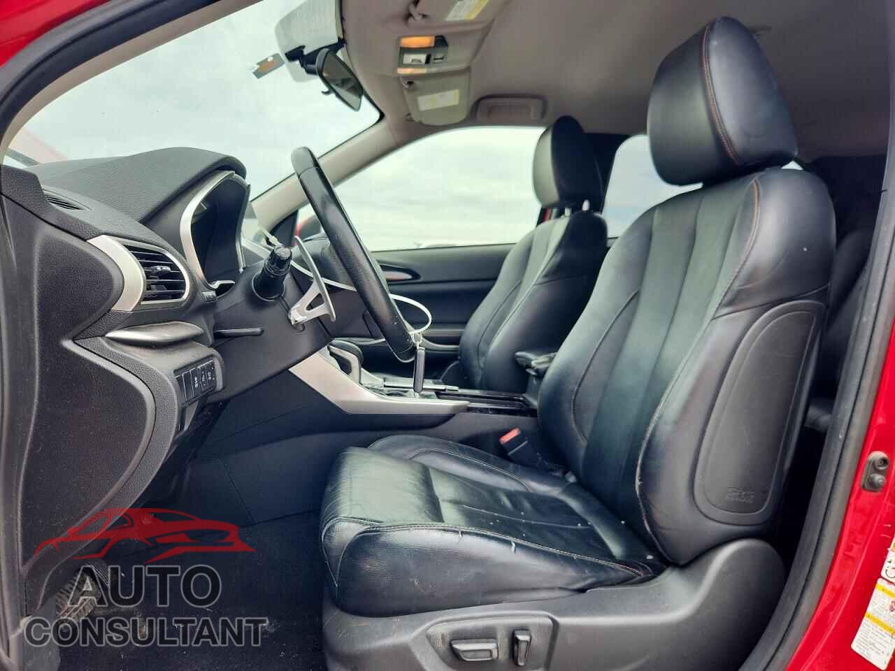 MITSUBISHI ECLIPSE 2018 - JA4AT5AA6JZ050473
