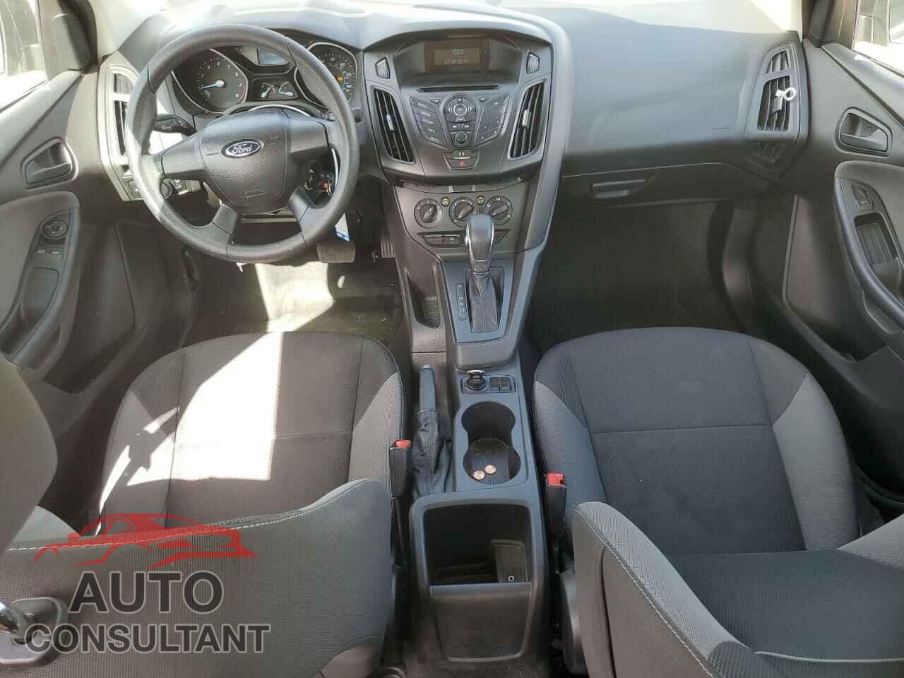 FORD FOCUS 2014 - 1FADP3E25EL271270