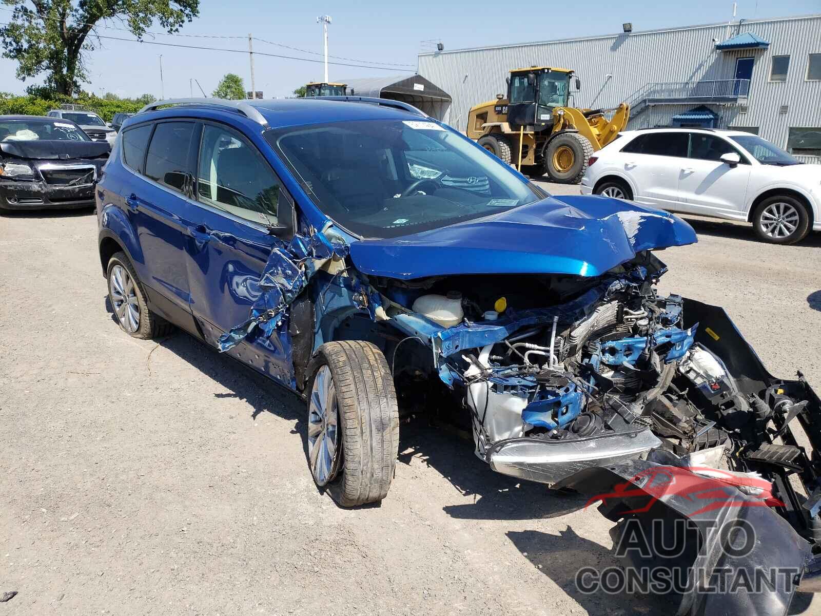 FORD ESCAPE 2017 - 1FMCU9J97HUD46467