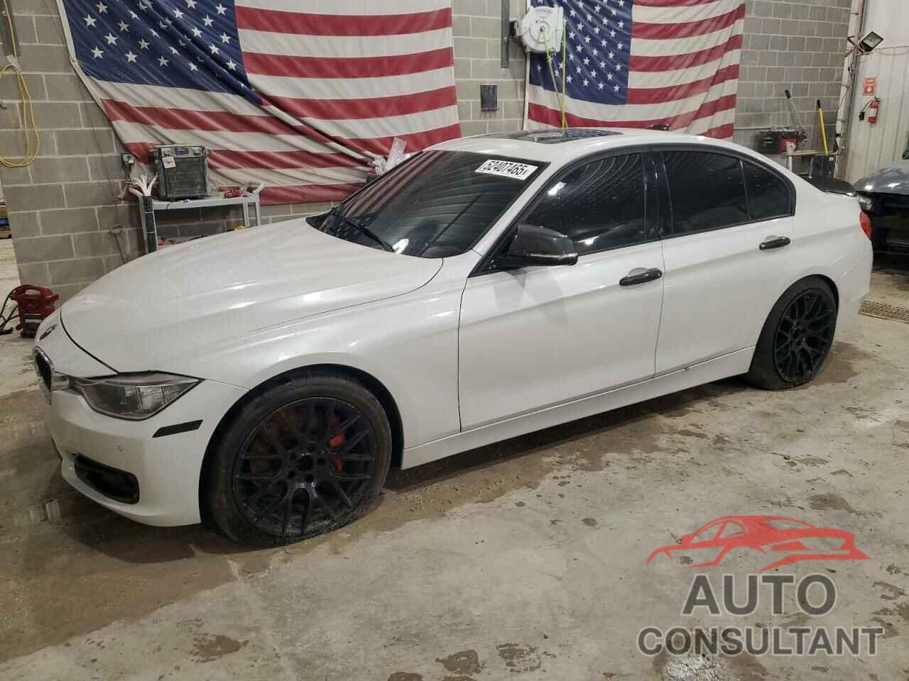 BMW 3 SERIES 2013 - WBA3A9G51DNP36712