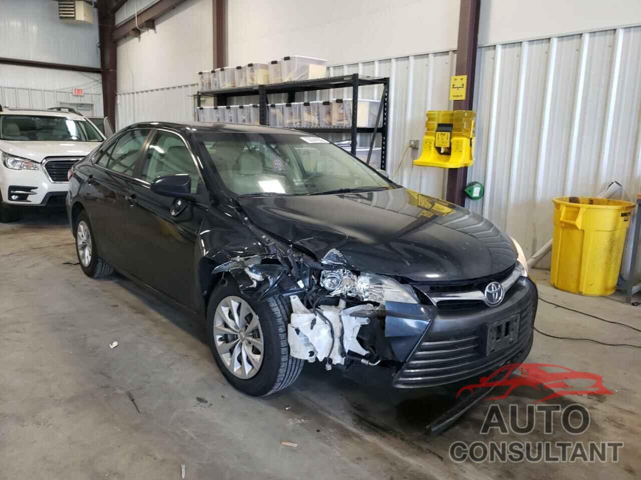TOYOTA CAMRY 2017 - 4T1BF1FK1HU694459