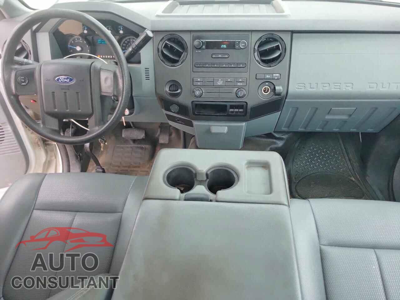 FORD F250 2013 - 1FTBF2A62DEA64782