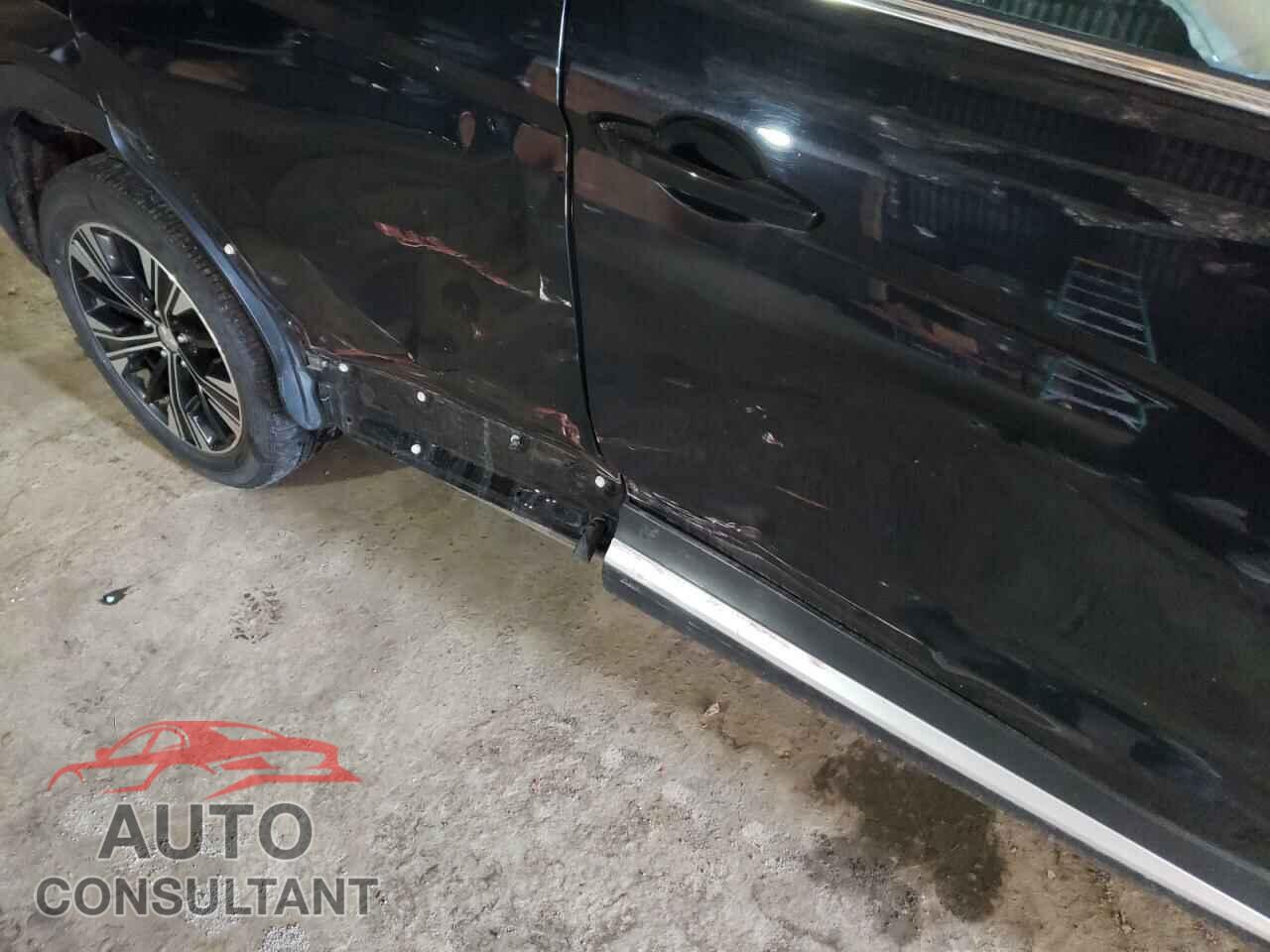 MITSUBISHI ECLIPSE 2018 - JA4AT5AA3JZ038569