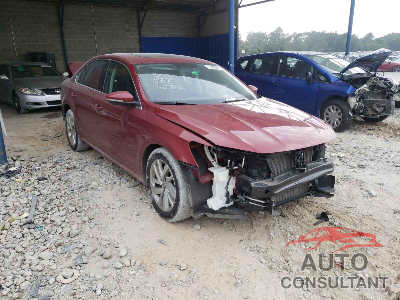 VOLKSWAGEN PASSAT 2018 - 1VWBA7A30JC015134