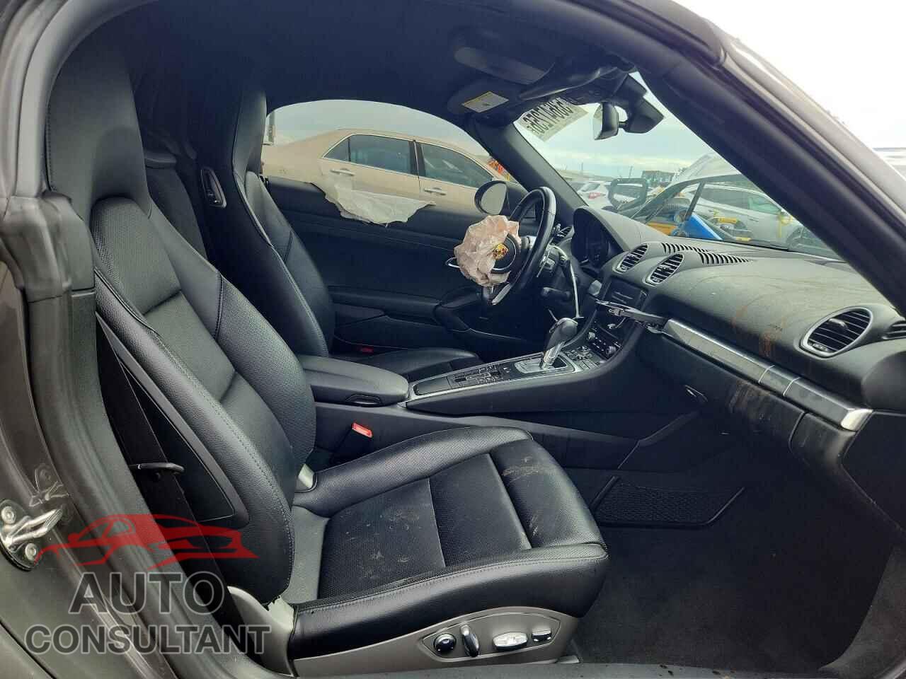 PORSCHE BOXSTER 2020 - WP0CA2A88LS210204