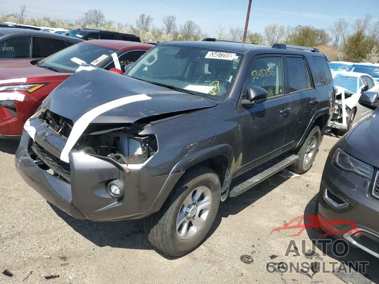 TOYOTA 4RUNNER SE 2023 - JTENU5JR1P6162517