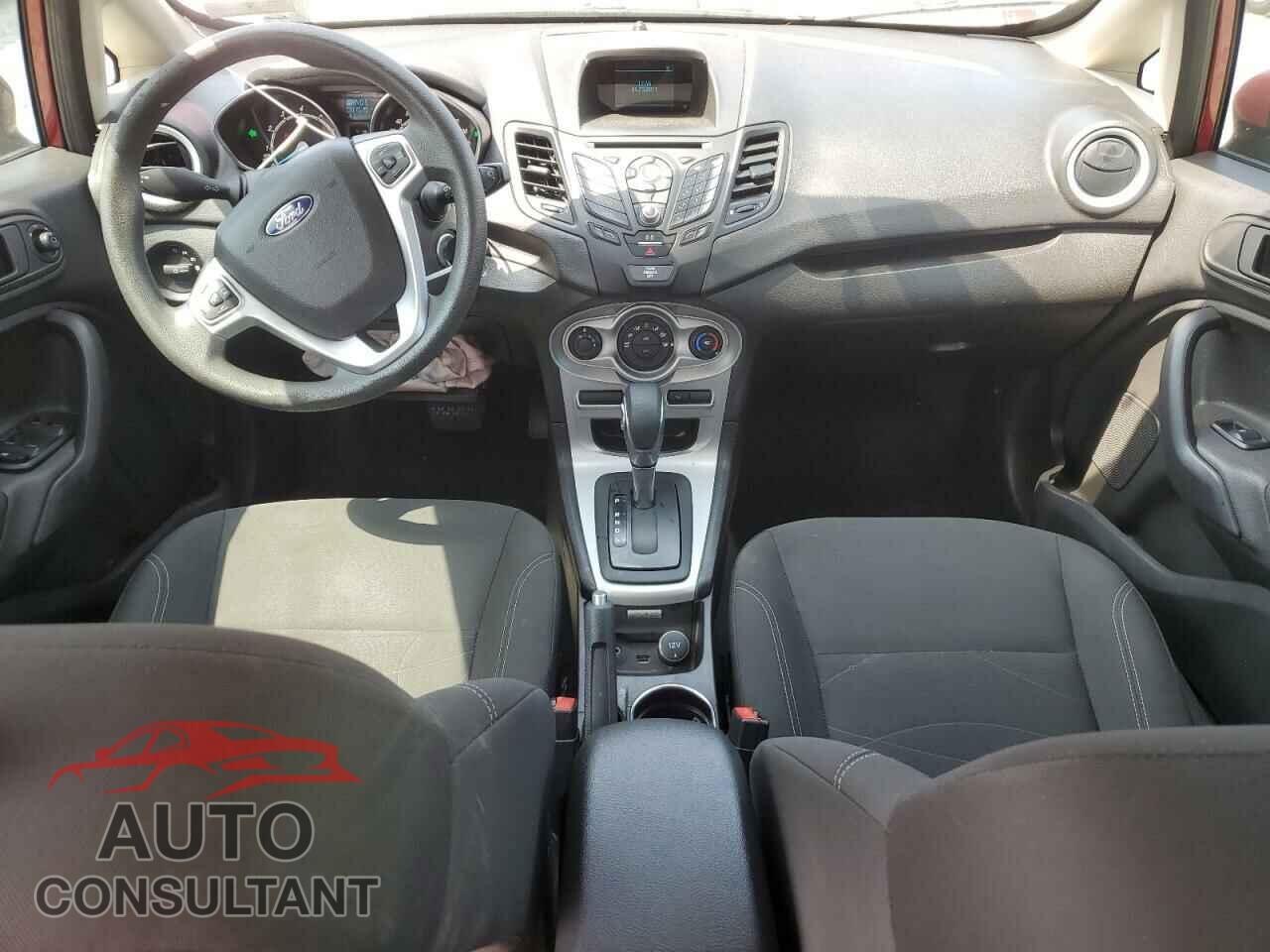 FORD FIESTA 2017 - 3FADP4EJ9HM132629