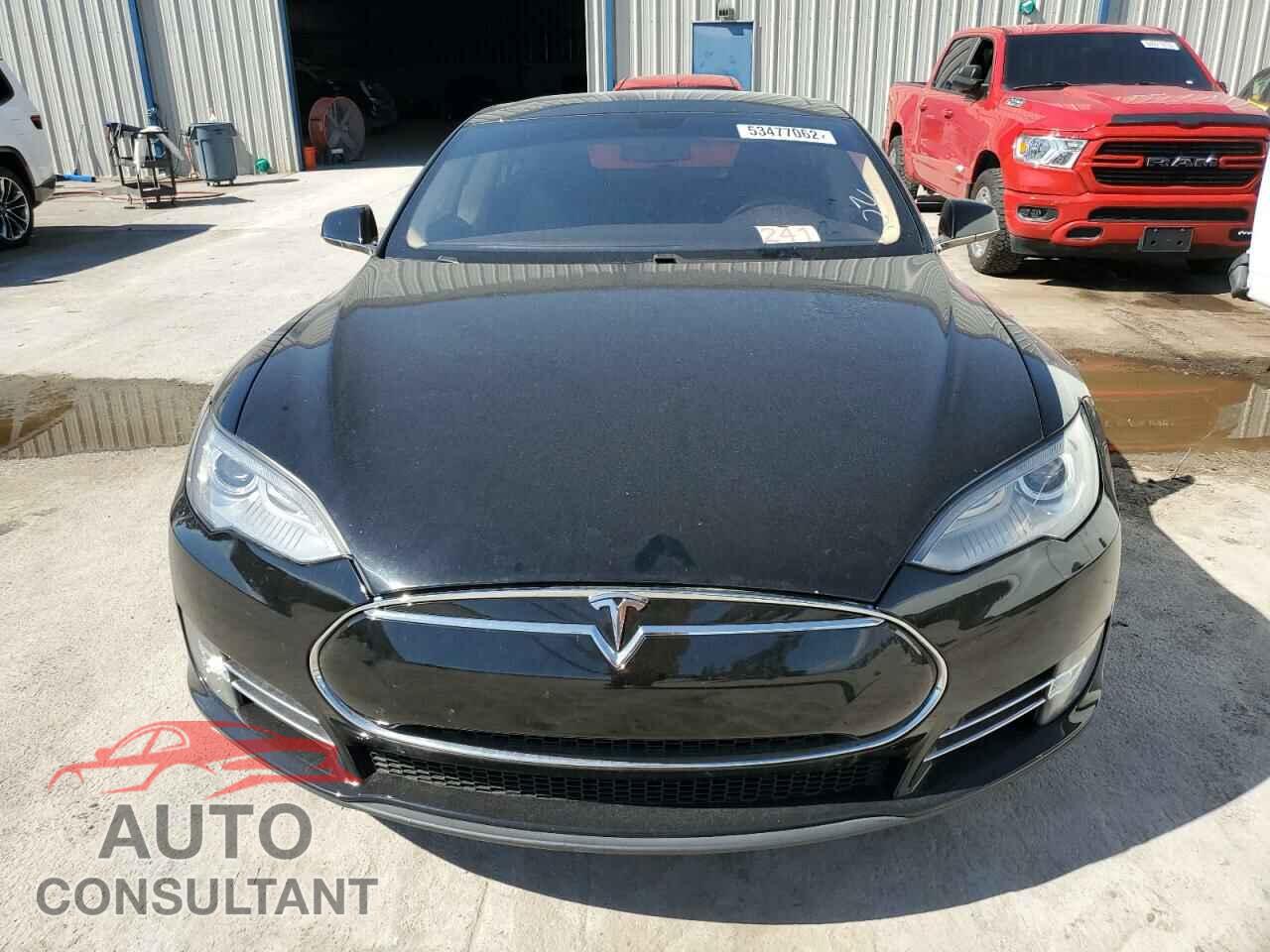 TESLA MODEL S 2013 - 5YJSA1CN3DFP20614