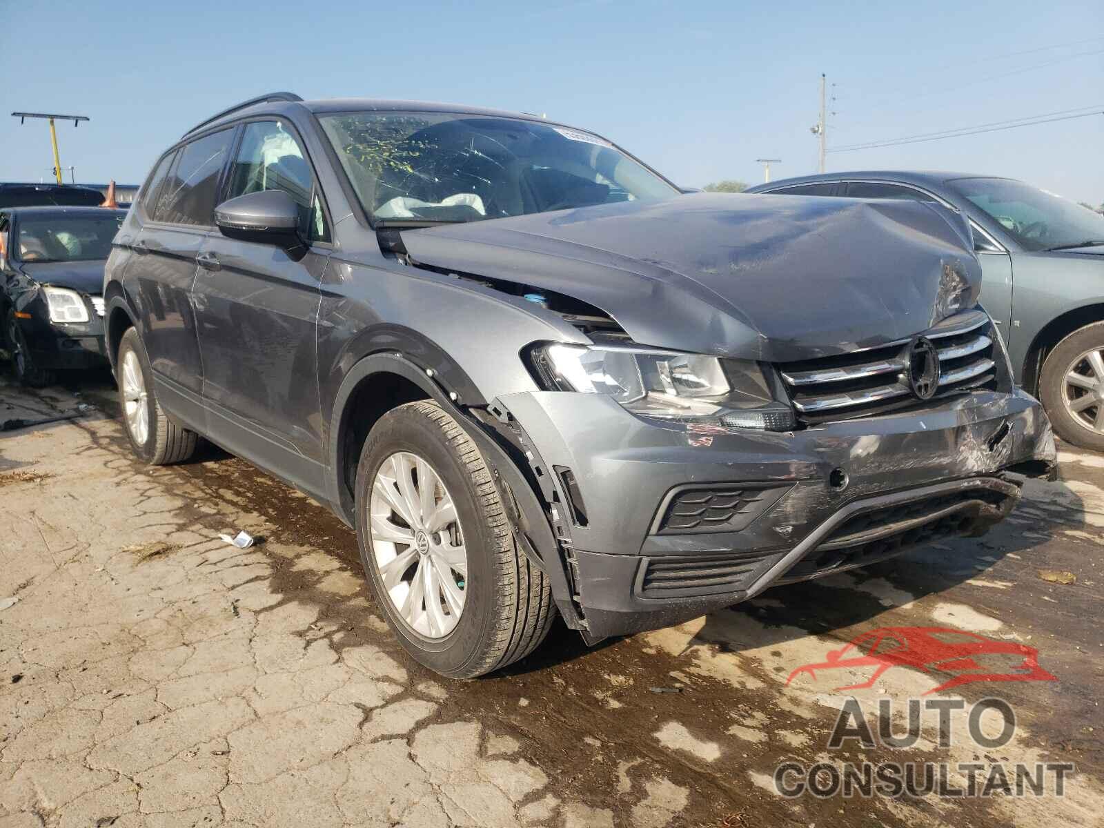 VOLKSWAGEN TIGUAN 2018 - 3VV1B7AX5JM055546