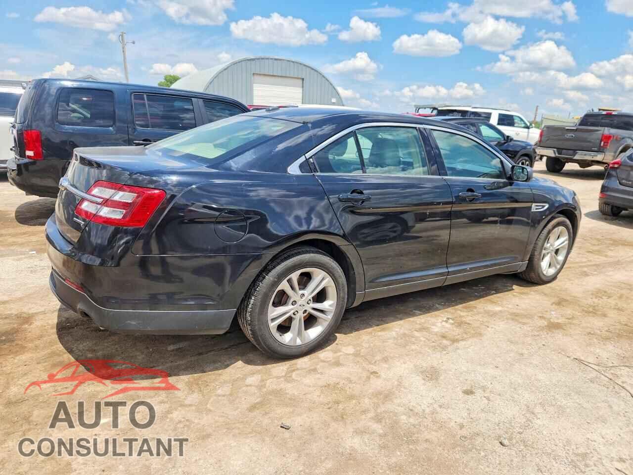 FORD TAURUS 2017 - 1FAHP2D84HG111587