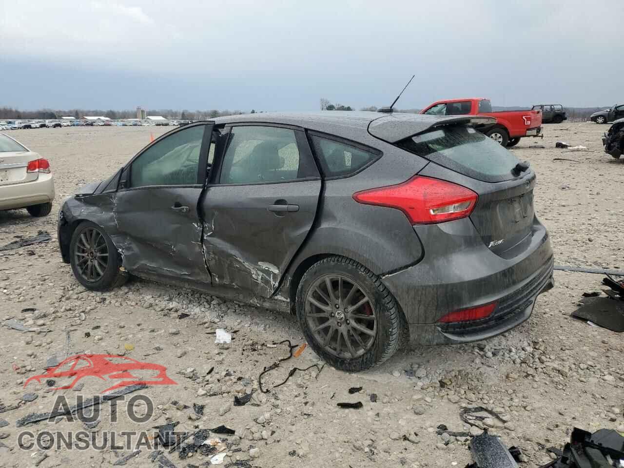 FORD FOCUS 2017 - 1FADP3L97HL347060