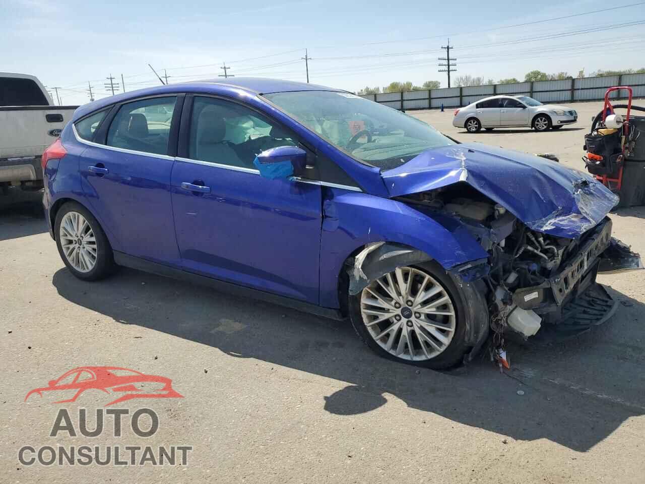FORD FOCUS 2015 - 1FADP3N29FL354783