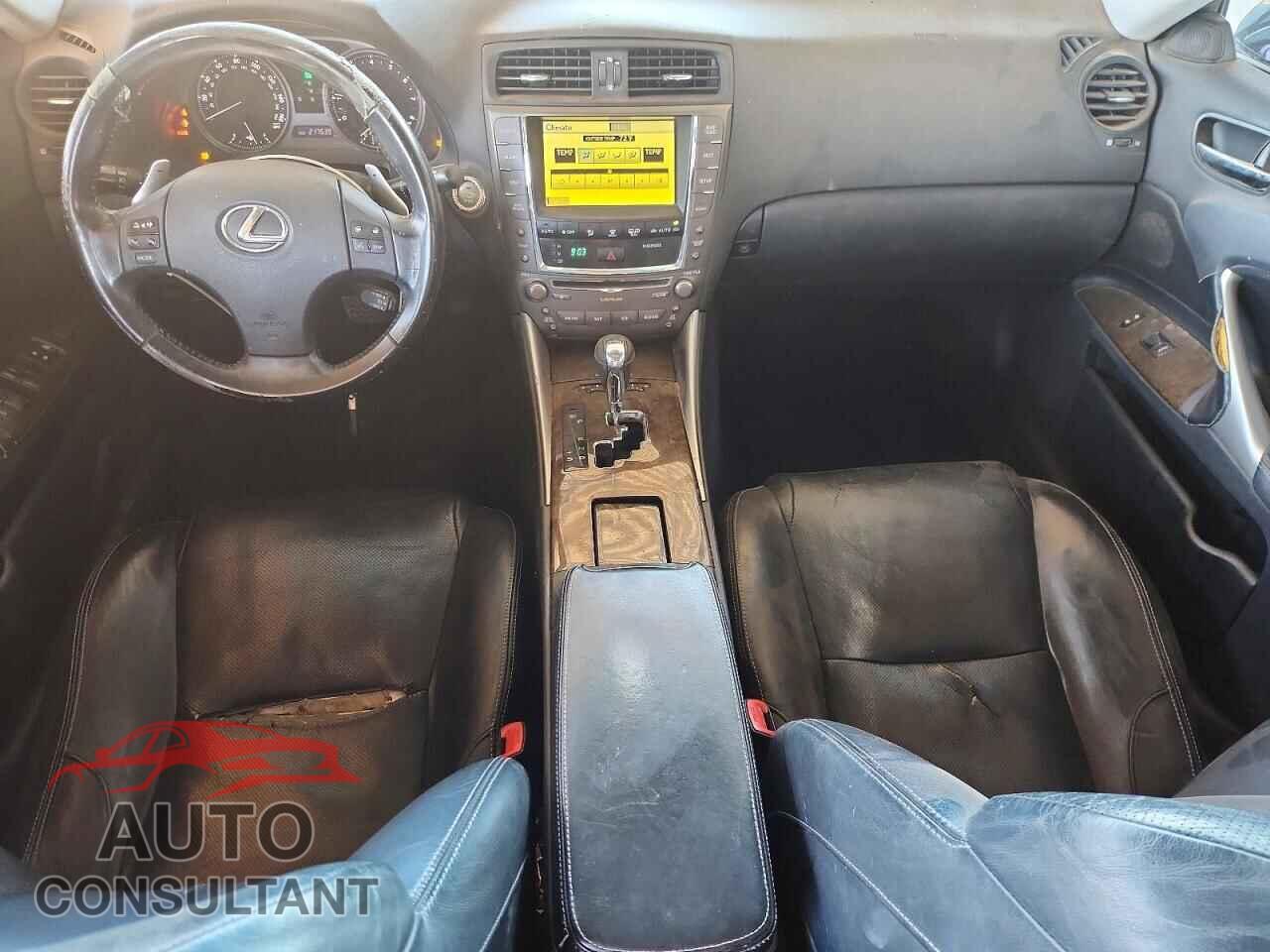 LEXUS IS 2010 - JTHBE5C29A5023638