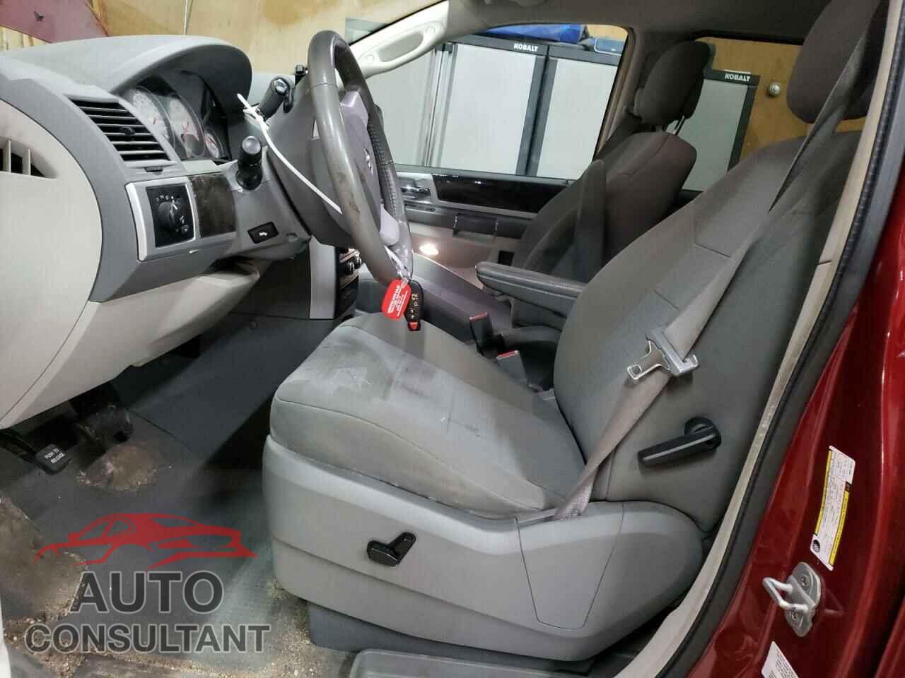 DODGE CARAVAN 2010 - 2D4RN6DX8AR419274