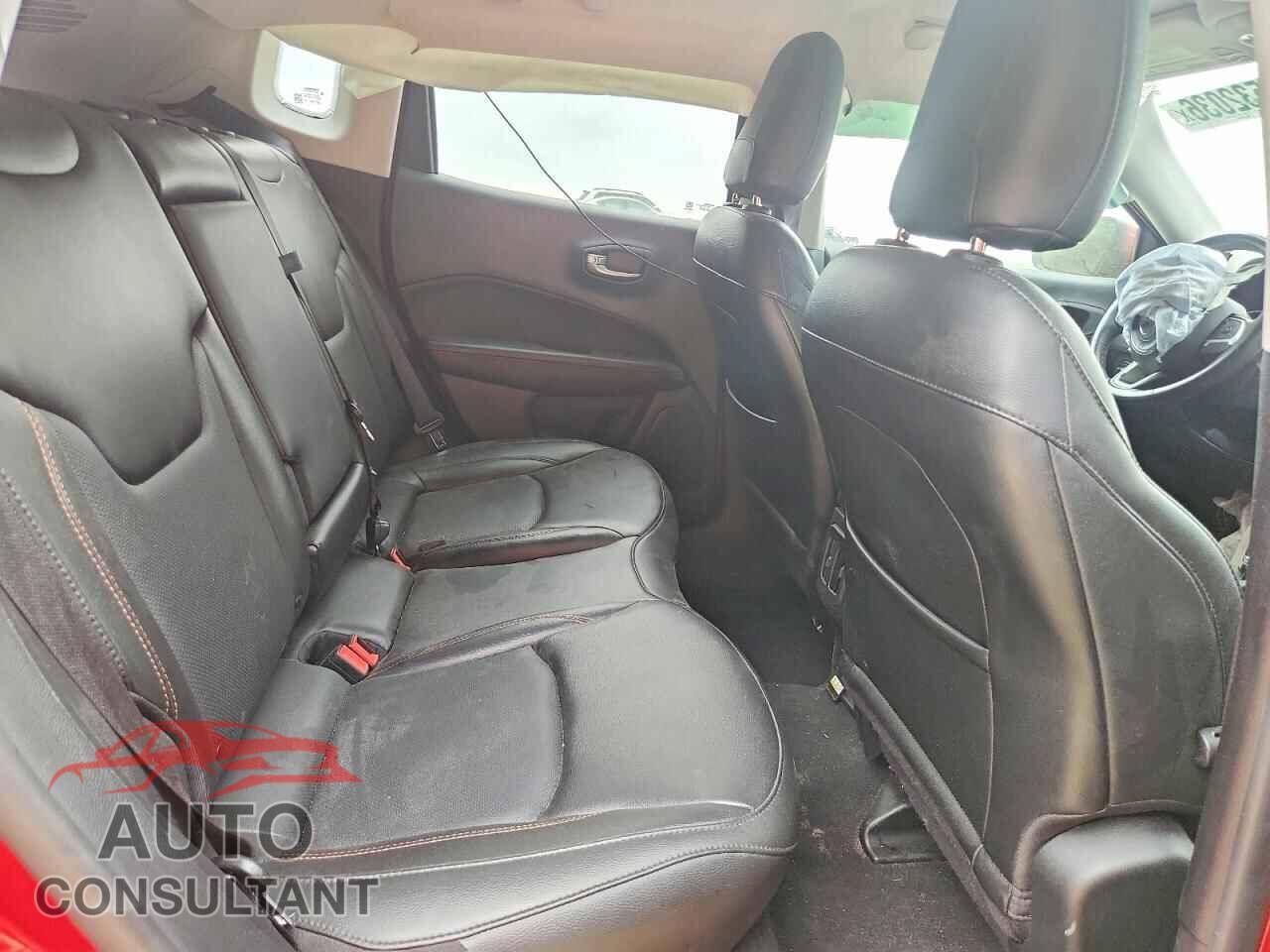 JEEP COMPASS 2020 - 3C4NJDCB4LT233975