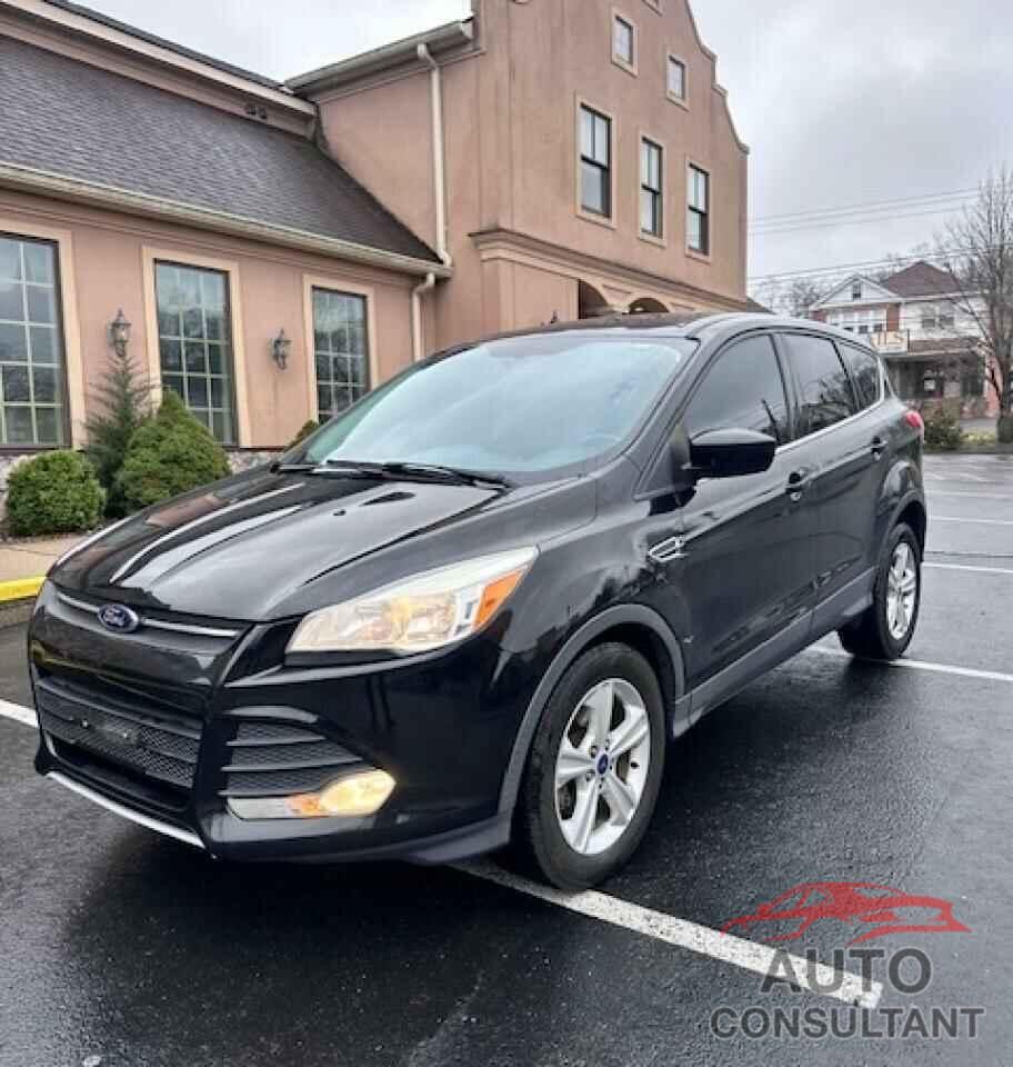 FORD ESCAPE 2016 - 1FMCU0G76GUA41526