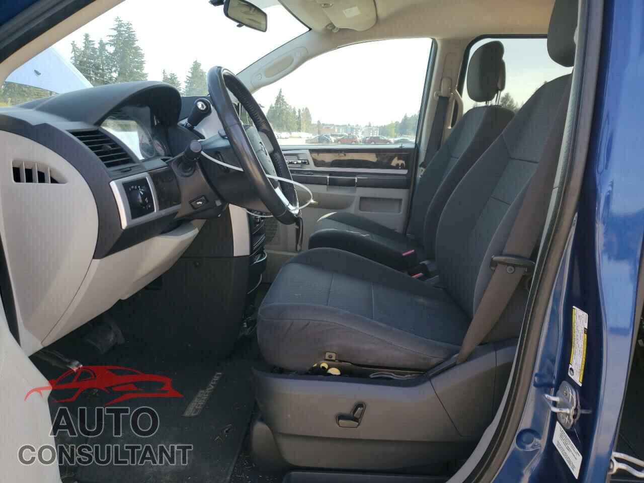 DODGE CARAVAN 2010 - 2D4RN5D10AR408145