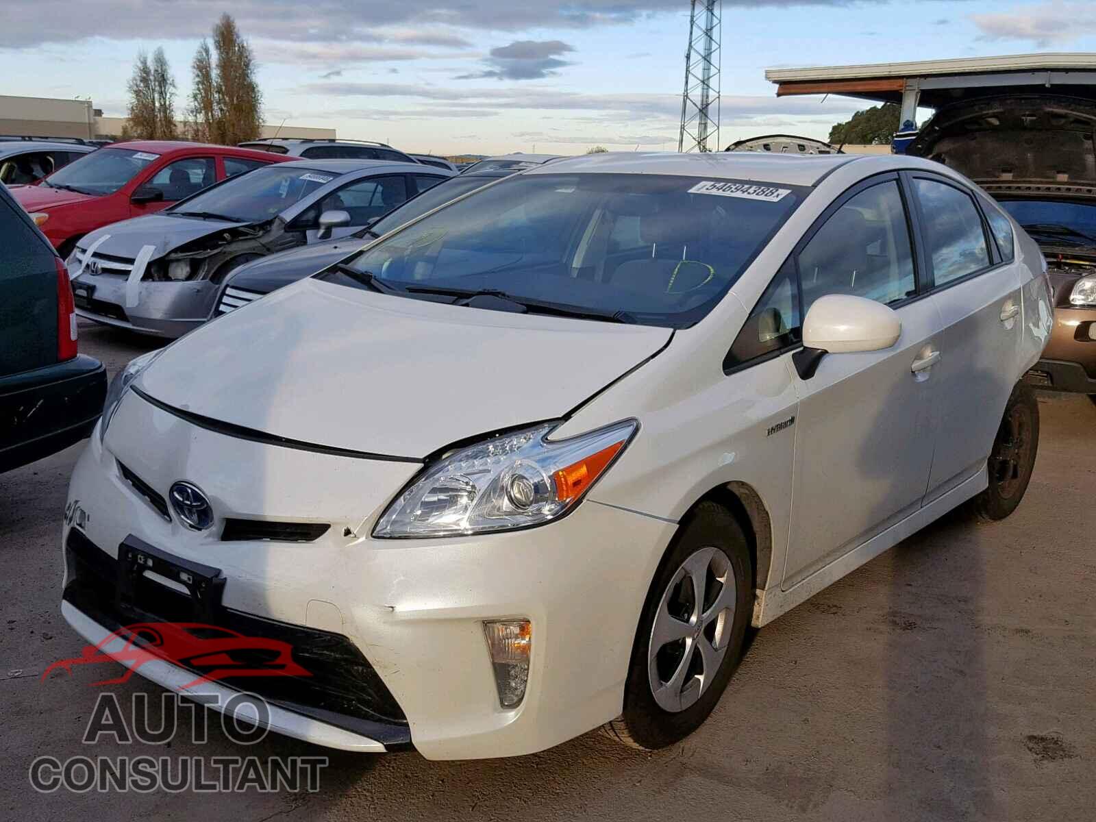 TOYOTA PRIUS 2015 - JTDKN3DU4F0468346