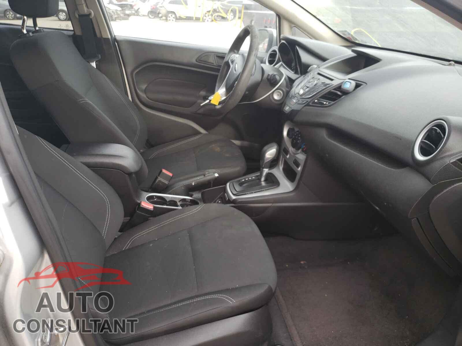 FORD FIESTA 2017 - 3FADP4EJ3HM110285