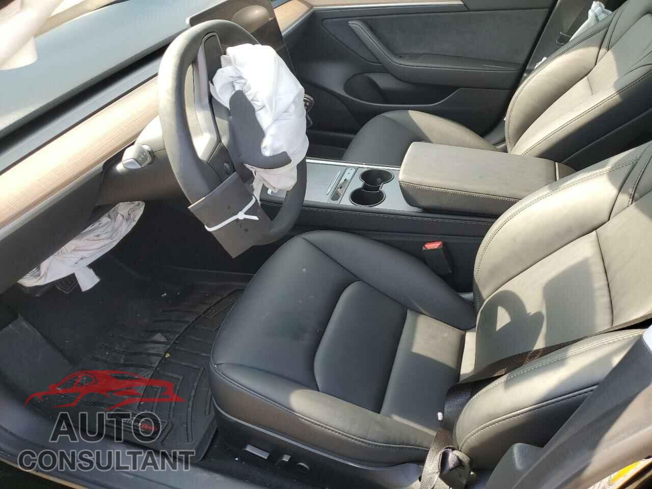 TESLA MODEL 3 2023 - 5YJ3E1EA0PF687031