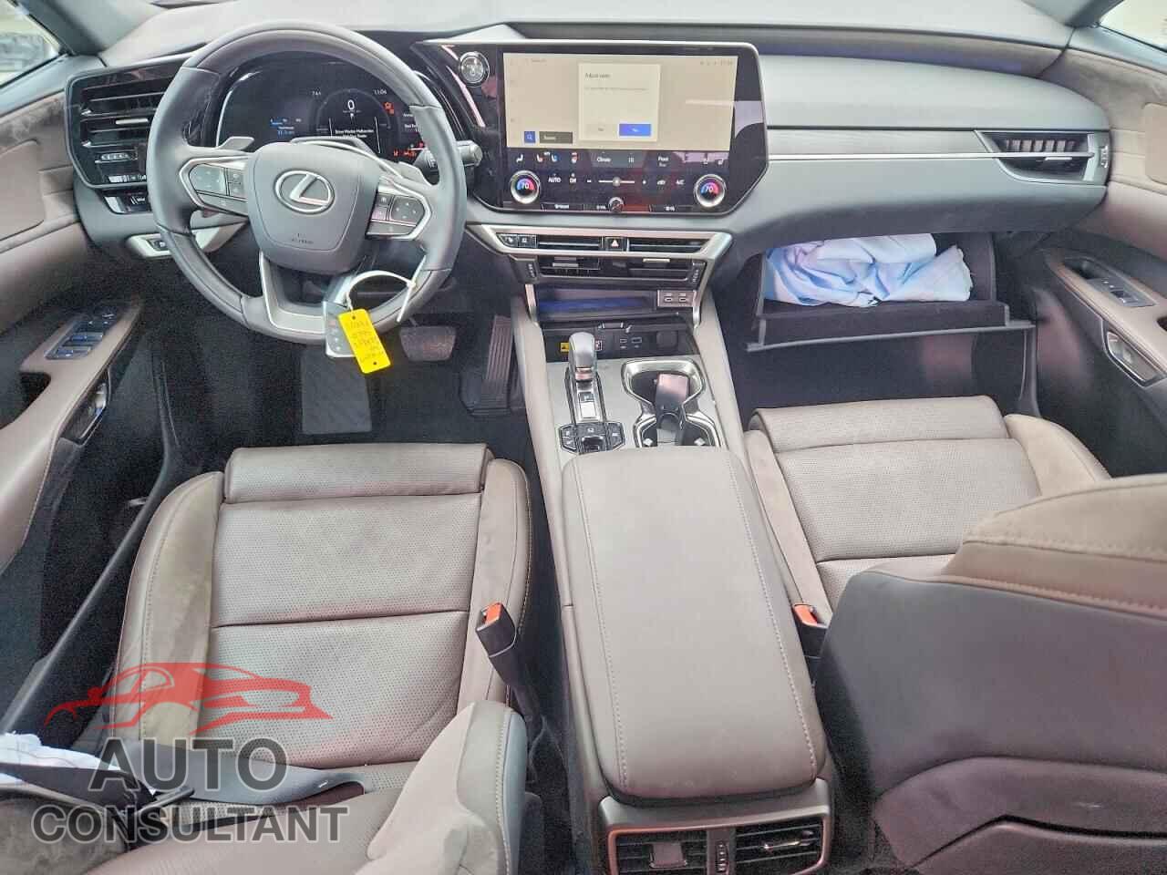 LEXUS UNKNOWN 2025 - 2T2BBMCA9SC070745