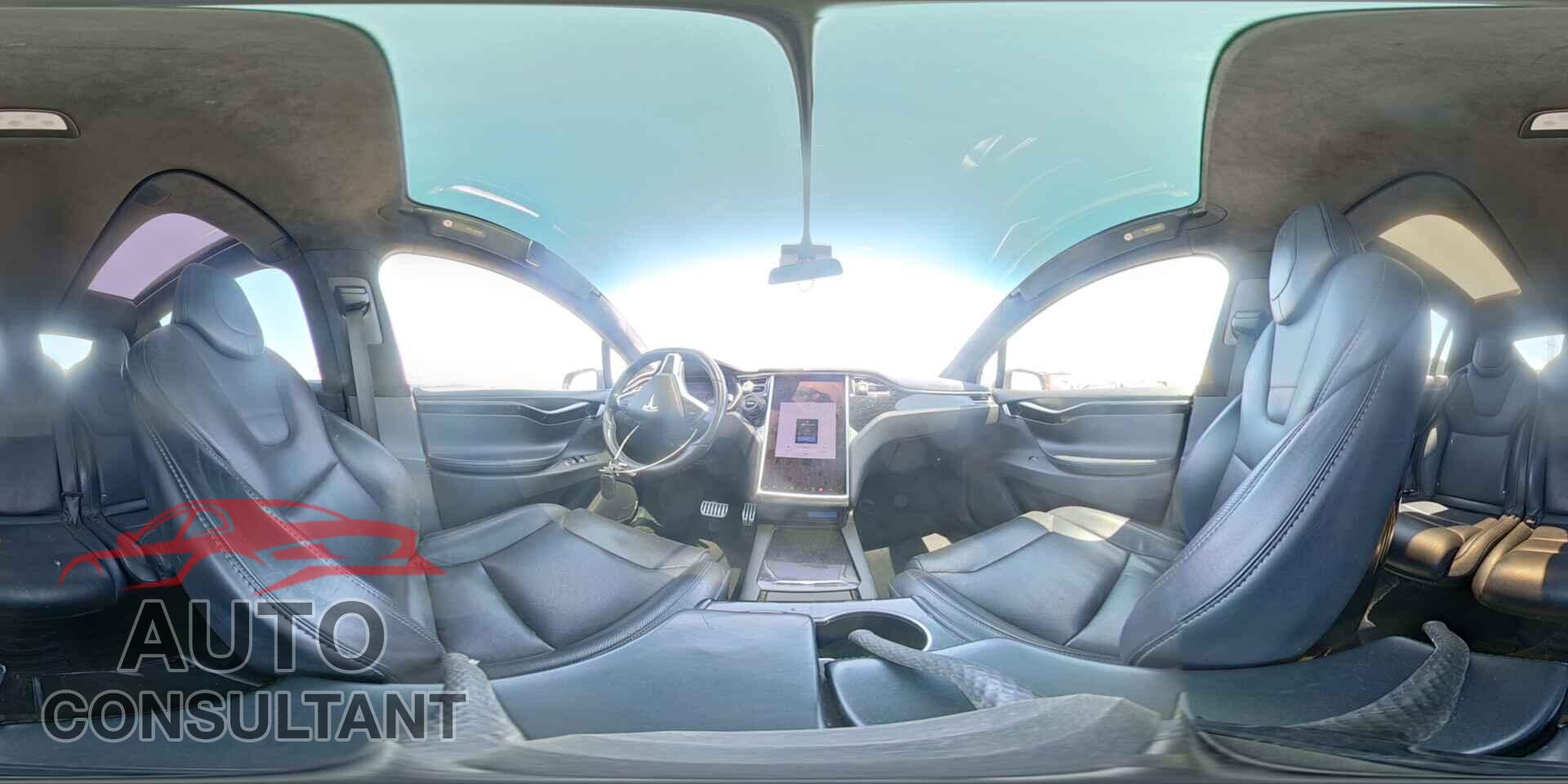 TESLA MODEL X 2016 - 5YJXCAE45GF005584