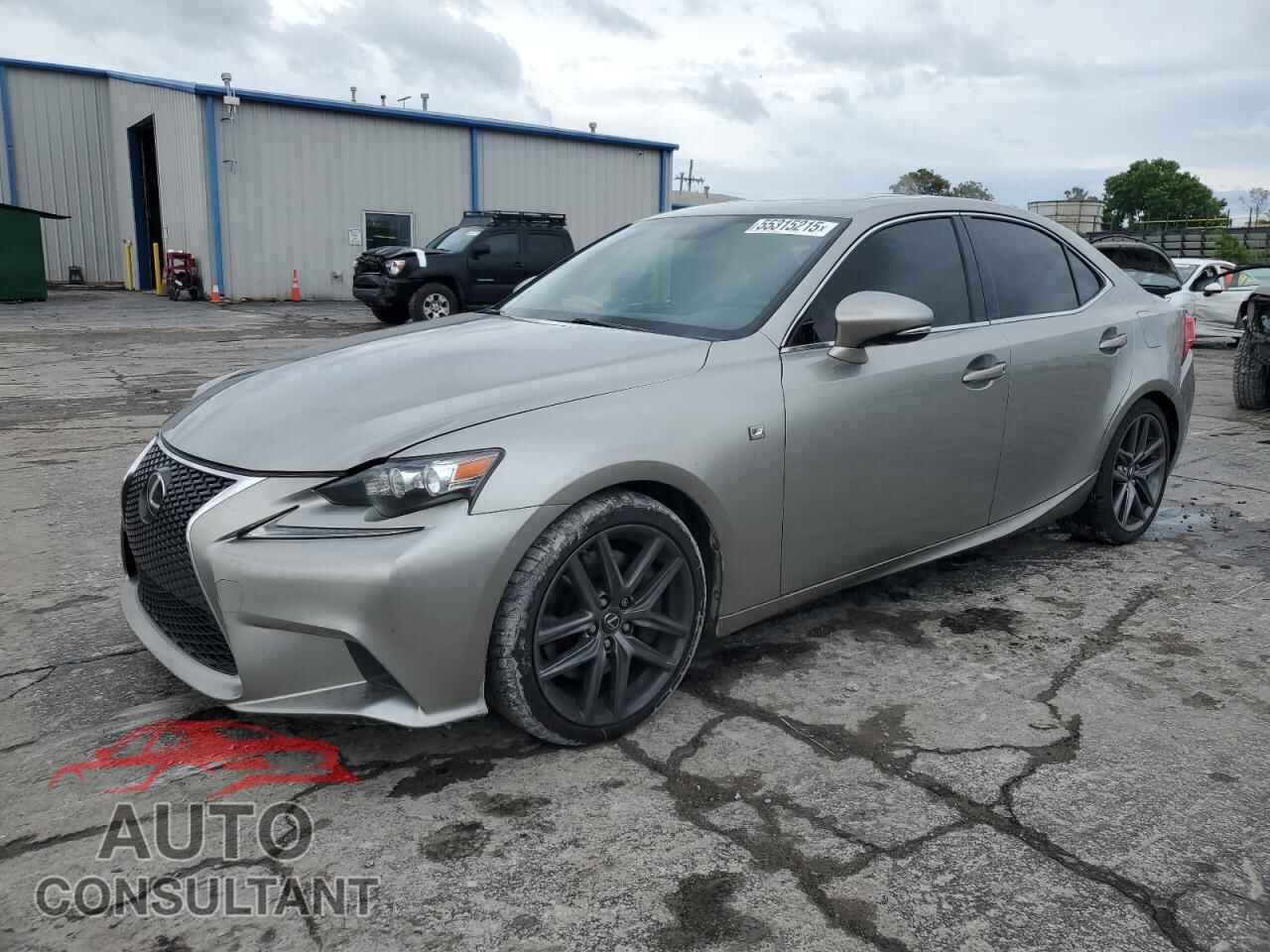 LEXUS IS 2015 - JTHBE1D23F5014657