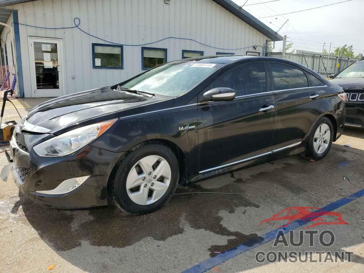 HYUNDAI SONATA 2012 - KMHEC4A44CA041067