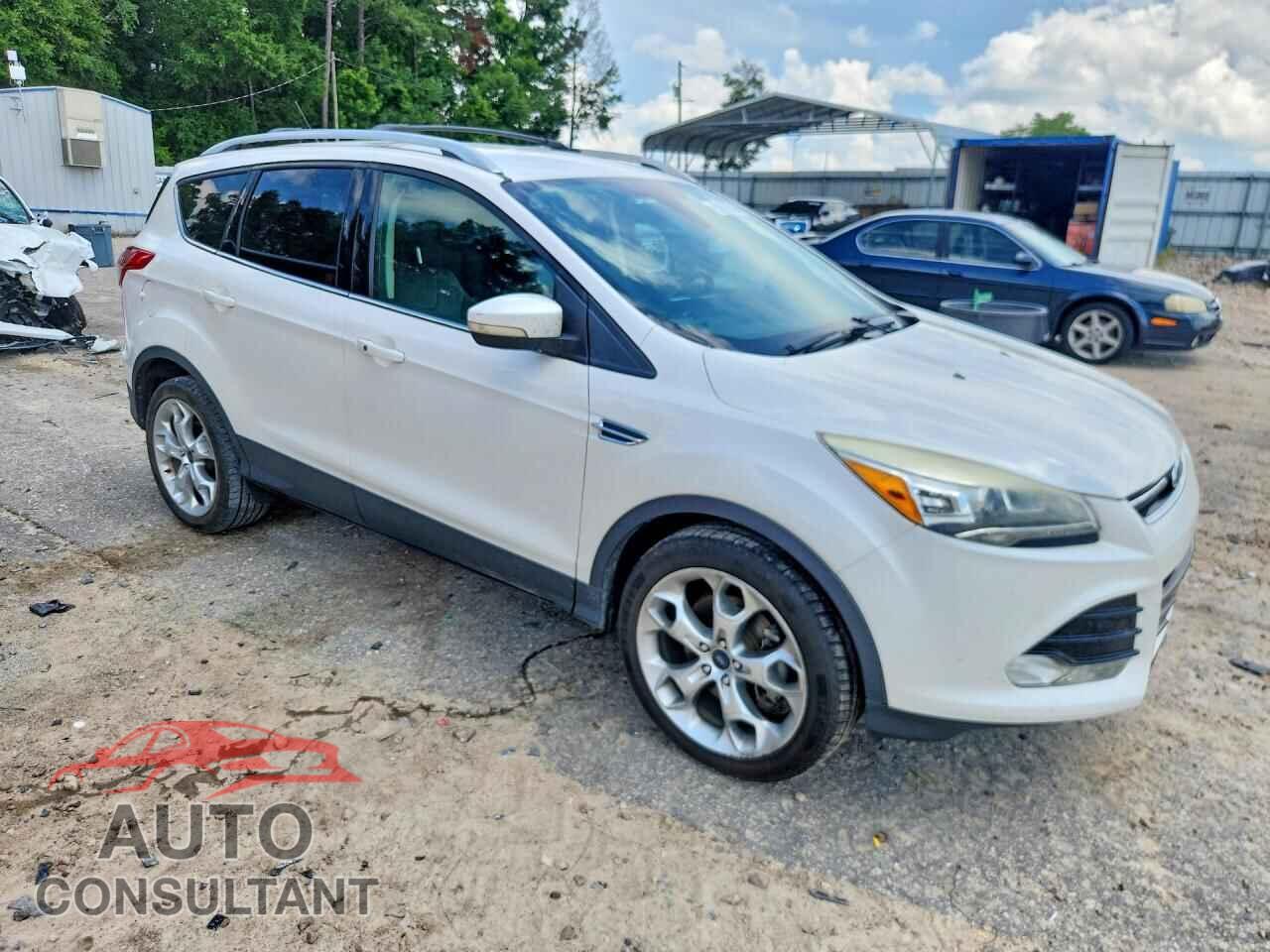 FORD ESCAPE 2013 - 1FMCU0J98DUD07683