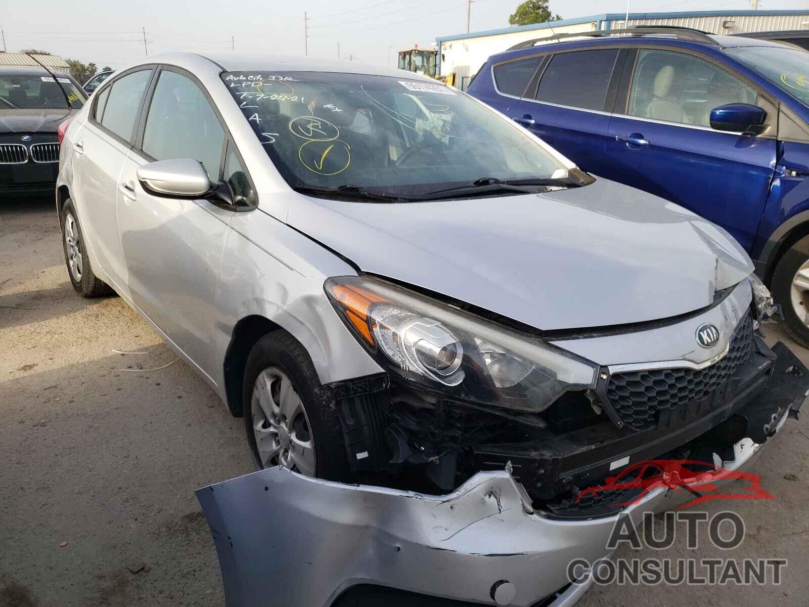 KIA FORTE 2016 - KNAFK4A61G5564474