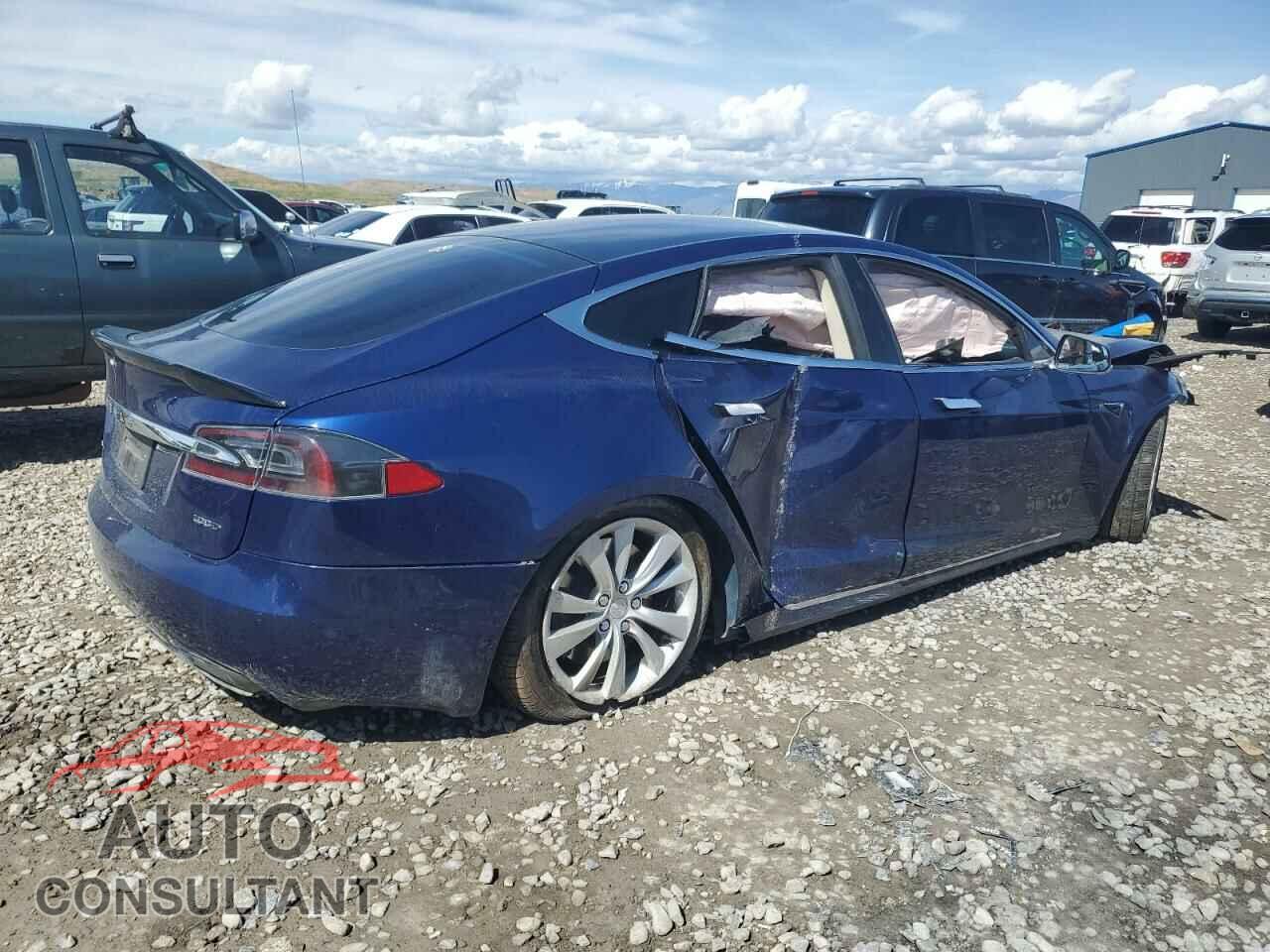 TESLA MODEL S 2017 - 5YJSA1E27HF204491