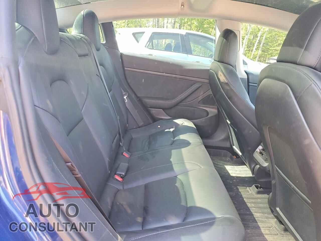 TESLA MODEL 3 2021 - 5YJ3E1EA7MF853525