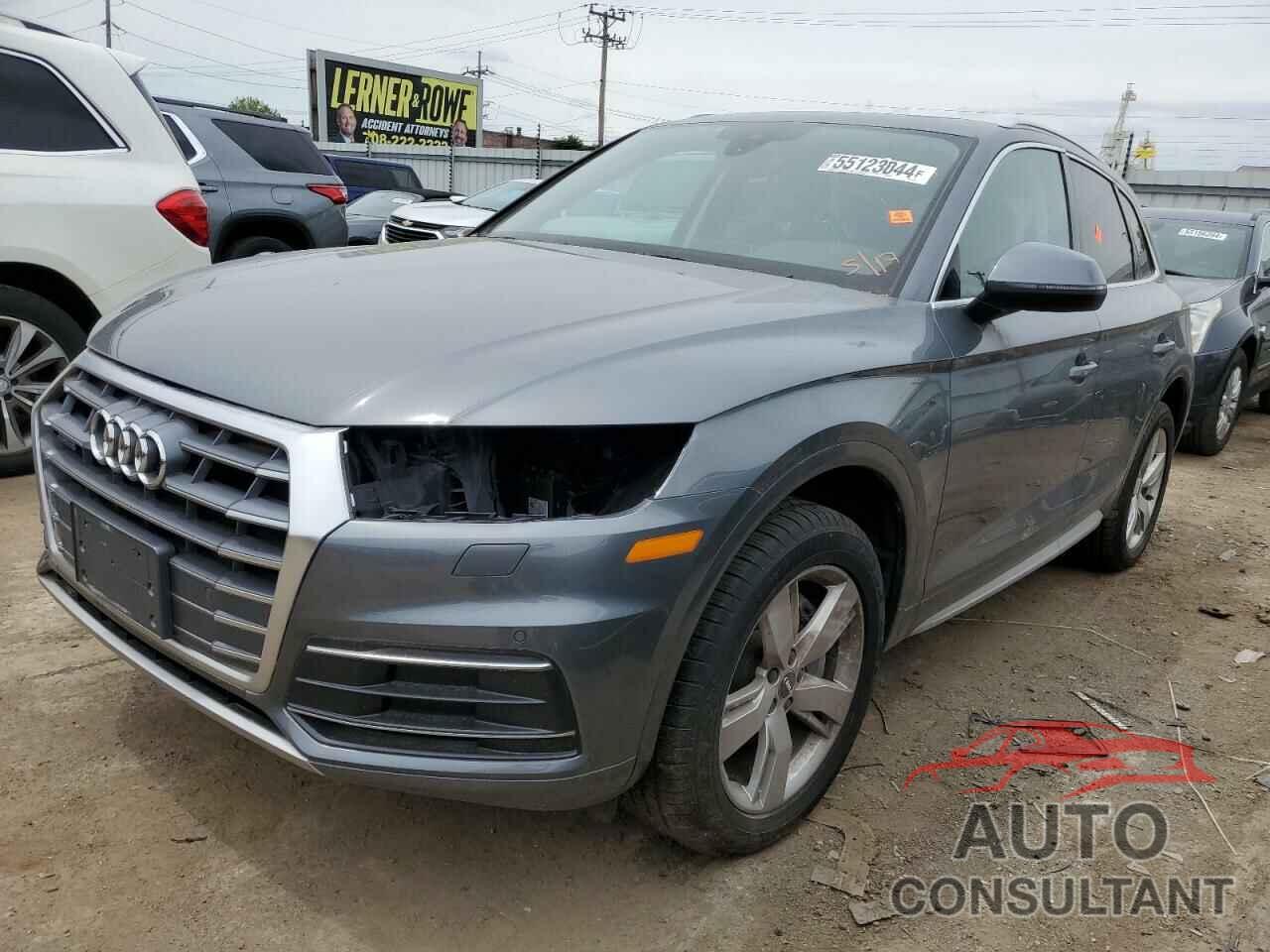 AUDI Q5 2018 - WA1BNAFY0J2017832