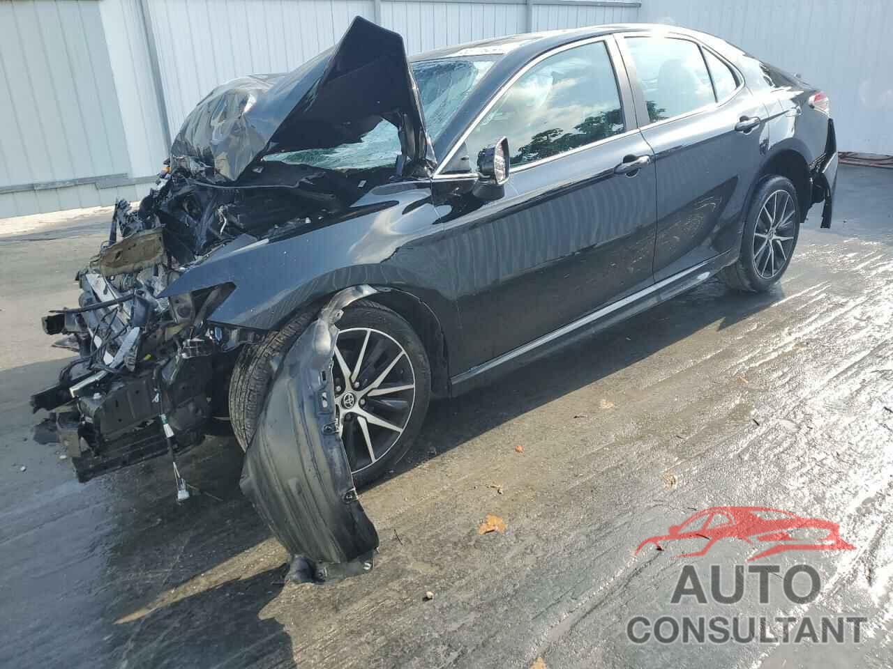 TOYOTA CAMRY 2023 - 4T1G11AK4PU770430