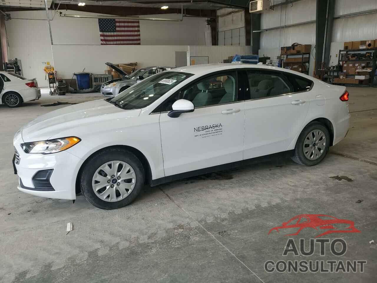 FORD FUSION 2020 - 3FA6P0G74LR264535