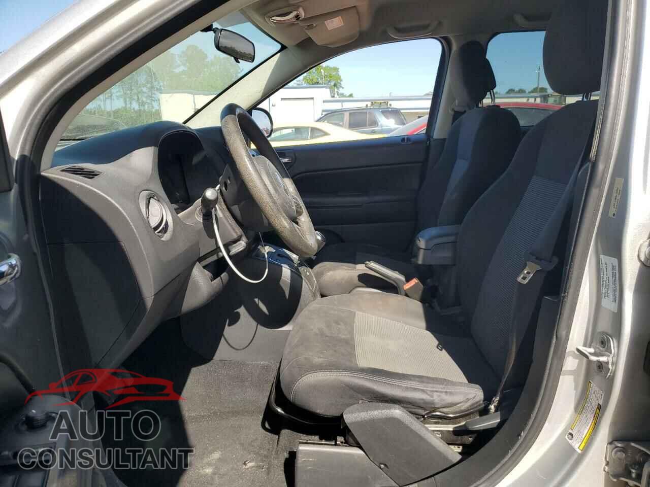 JEEP COMPASS 2011 - 1J4NT1FBXBD228234