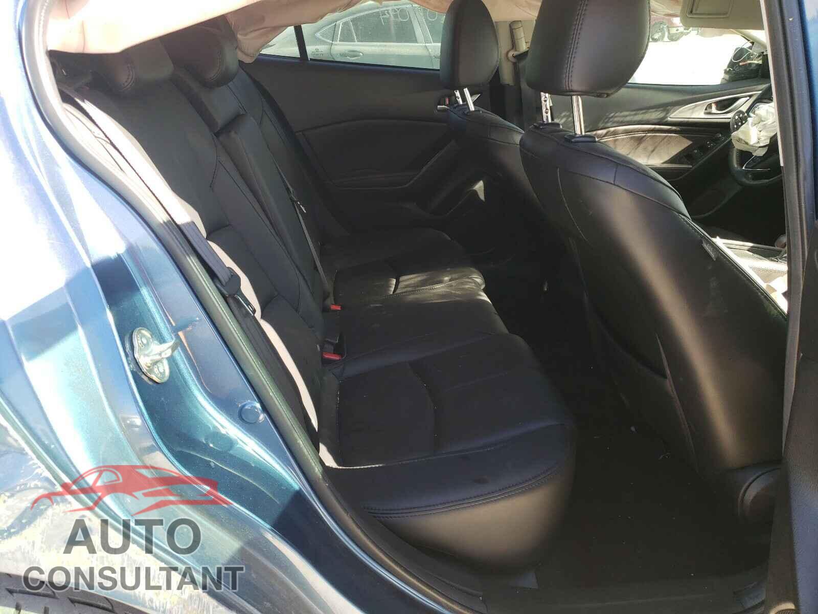 MAZDA 3 2017 - 3MZBN1L32HM146346