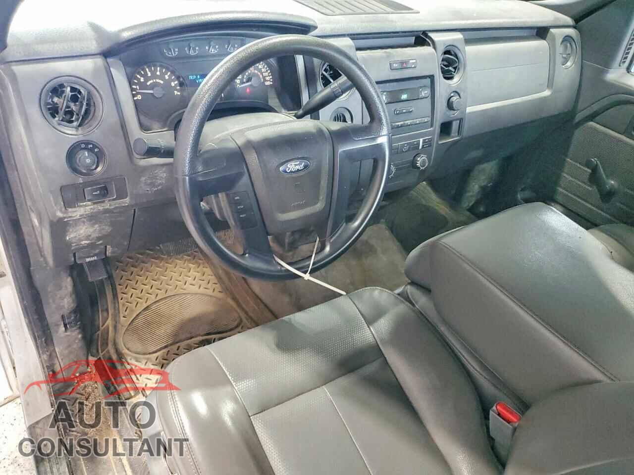 FORD F150 2011 - 1FTMF1CM2BFA14986